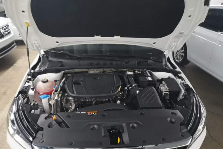 Used Geely Auto Emgrand 2023 4th Generation Champion Edition 1.5L CVT Luxury Model Engine Bay