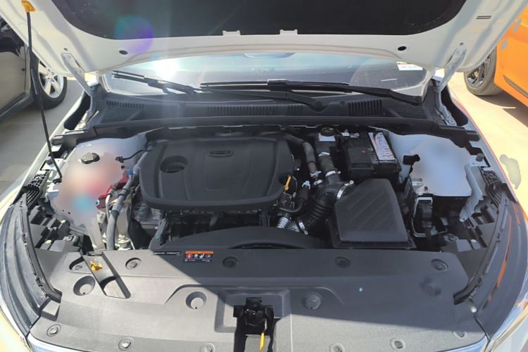 Used Geely Auto Emgrand 2023 4th Generation Champion Edition 1.5L Manual Luxury Model Engine Bay
