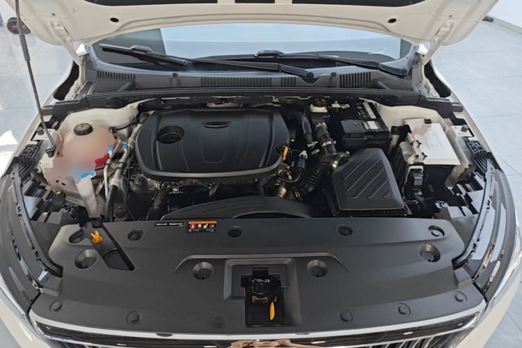 Used Geely Auto Emgrand 2023 4th Generation Champion Edition 1.5L Manual Luxury Model Engine Bay