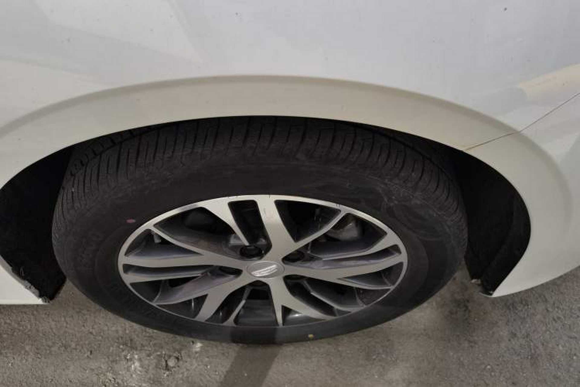 Used Geely Auto Emgrand 2023 4th Generation Champion Edition 1.5L CVT Luxury Model Exterior 1