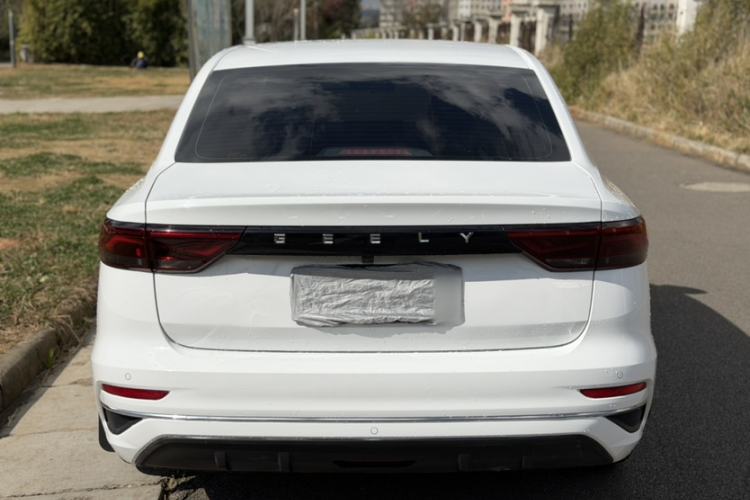 Used Geely Auto Emgrand 2023 4th Generation Champion Edition 1.5L CVT Luxury Model Exterior 1