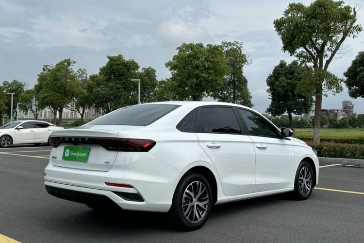Used Geely Auto Emgrand 2023 4th Generation Champion Edition 1.5L CVT Luxury Model Exterior 3