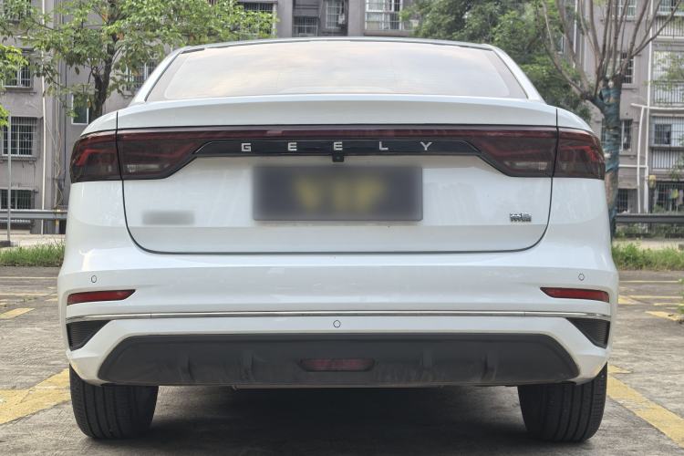 Used Geely Auto Emgrand 2023 4th Generation Champion Edition 1.5L CVT Prestige Model Exterior 4