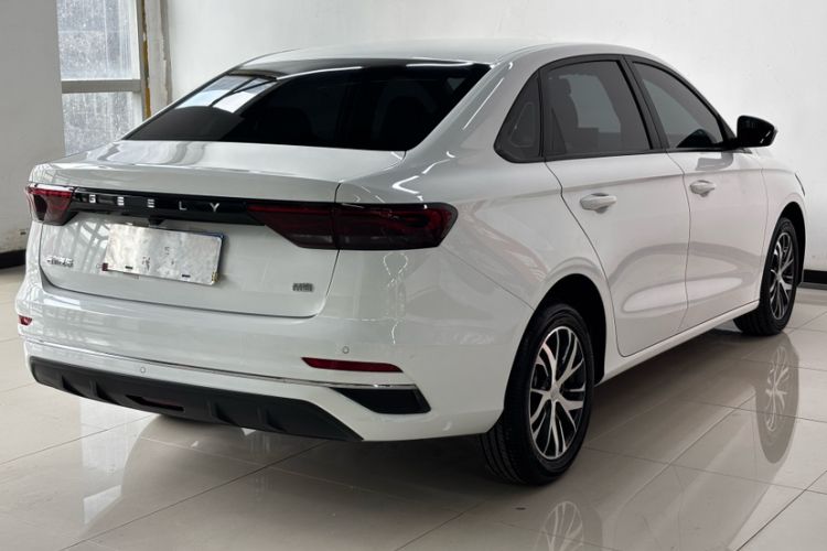 Used Geely Auto Emgrand 2023 4th Generation Champion Edition 1.5L CVT Luxury Model Exterior 4