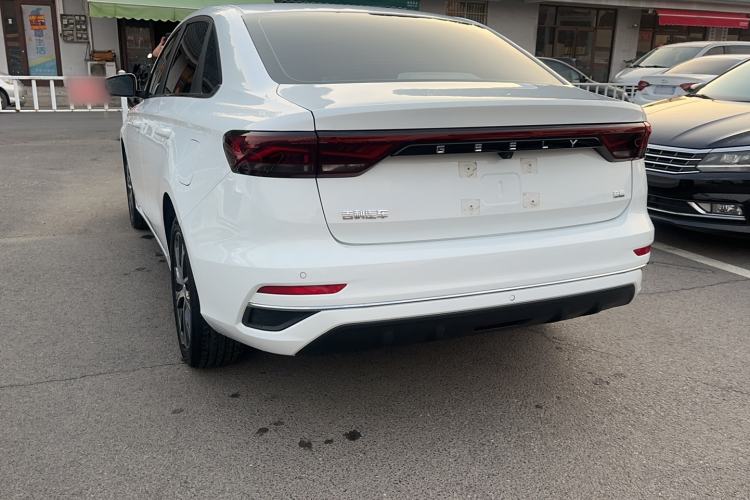 Used Geely Auto Emgrand 2023 4th Generation Champion Edition 1.5L CVT Prestige Model Exterior 4