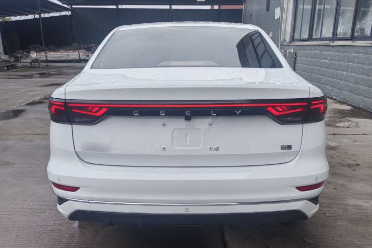 Used Geely Auto Emgrand 2023 4th Generation Champion Edition 1.5L CVT Prestige Model Exterior 4