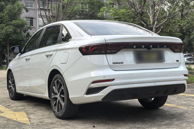 Used Geely Auto Emgrand 2023 4th Generation Champion Edition 1.5L CVT Prestige Model Exterior 5