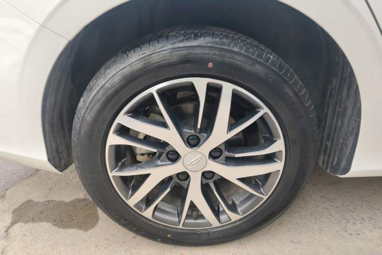 Used Geely Auto Emgrand 2023 4th Generation Champion Edition 1.5L CVT Luxury Model Exterior 5
