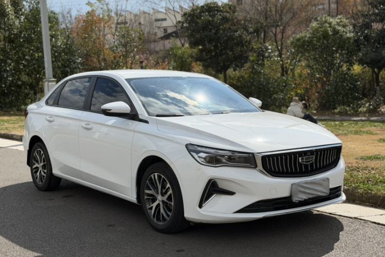 Used Geely Auto Emgrand 2023 4th Generation Champion Edition 1.5L CVT Luxury Model Exterior 6