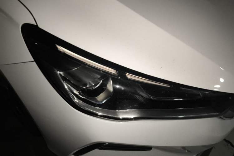 Used Geely Auto Emgrand 2023 4th Generation Champion Edition 1.5L CVT Prestige Model Exterior 6