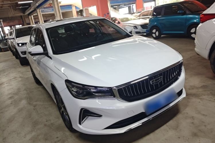Used Geely Auto Emgrand 2023 4th Generation Champion Edition 1.5L CVT Prestige Model Front Right 45 Deg