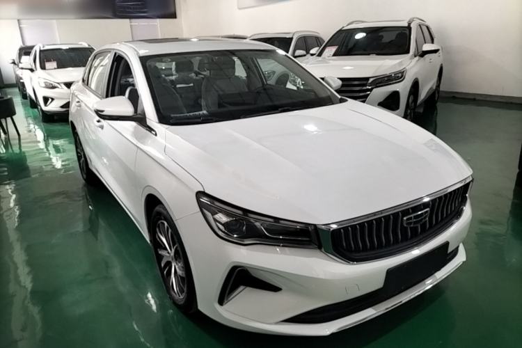 Used Geely Auto Emgrand 2023 4th Generation Champion Edition 1.5L Manual Luxury Model Front Right 45 Deg