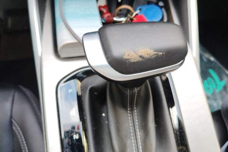 Used Geely Auto Emgrand 2023 4th Generation Champion Edition 1.5L CVT Prestige Model Gear Lever