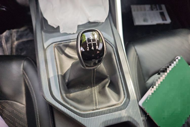 Used Geely Auto Emgrand 2023 4th Generation Champion Edition 1.5L Manual Luxury Model Gear Lever