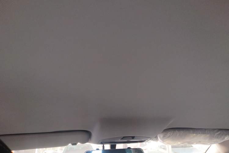 Used Geely Auto Emgrand 2023 4th Generation Champion Edition 1.5L CVT Luxury Model Headliner