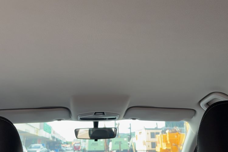 Used Geely Auto Emgrand 2023 4th Generation Champion Edition 1.5L CVT Luxury Model Headliner