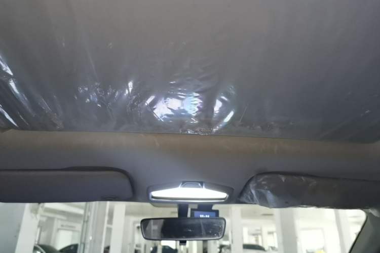 Used Geely Auto Emgrand 2023 4th Generation Champion Edition 1.5L CVT Luxury Model Headliner