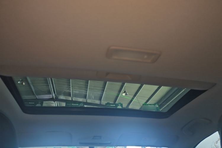 Used Geely Auto Emgrand 2023 4th Generation Champion Edition 1.5L CVT Flagship Model Headliner