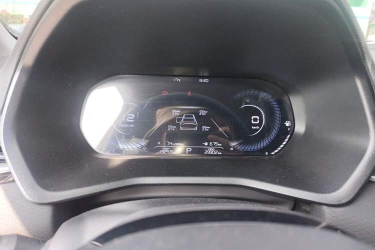 Used Geely Auto Emgrand 2023 4th Generation Champion Edition 1.5L CVT Luxury Model Instrument Cluster