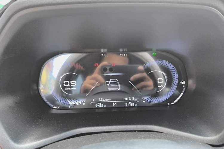 Used Geely Auto Emgrand 2023 4th Generation Champion Edition 1.5L Manual Luxury Model Instrument Cluster
