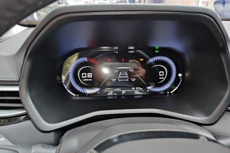 Used Geely Auto Emgrand 2023 4th Generation Champion Edition 1.5L CVT Luxury Model Instrument Cluster