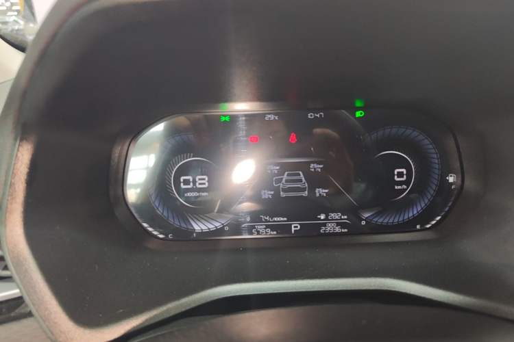 Used Geely Auto Emgrand 2023 4th Generation Champion Edition 1.5L CVT Luxury Model Instrument Cluster