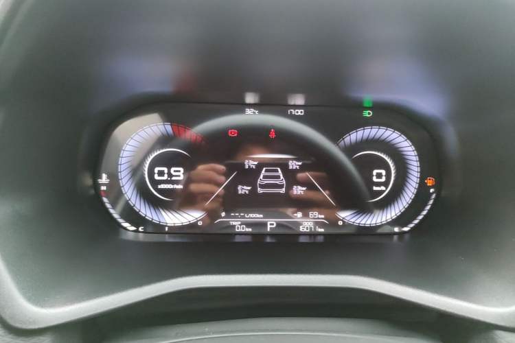 Used Geely Auto Emgrand 2023 4th Generation Champion Edition 1.5L CVT Prestige Model Instrument Cluster