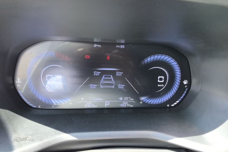 Used Geely Auto Emgrand 2023 4th Generation Champion Edition 1.5L CVT Prestige Model Instrument Cluster