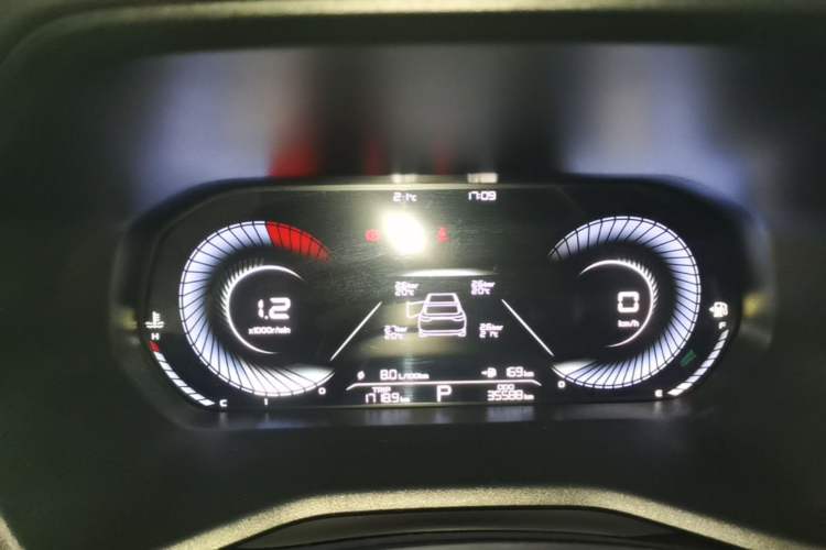 Used Geely Auto Emgrand 2023 4th Generation Champion Edition 1.5L CVT Luxury Model Instrument Cluster