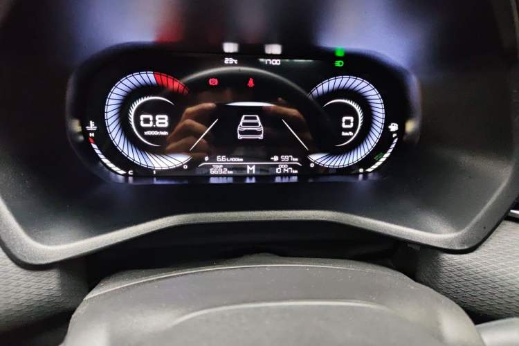 Used Geely Auto Emgrand 2023 4th Generation Champion Edition 1.5L Manual Luxury Model Instrument Cluster