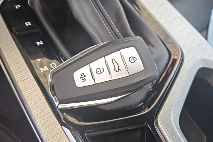 Used Geely Auto Emgrand 2023 4th Generation Champion Edition 1.5L CVT Prestige Model Interior 1
