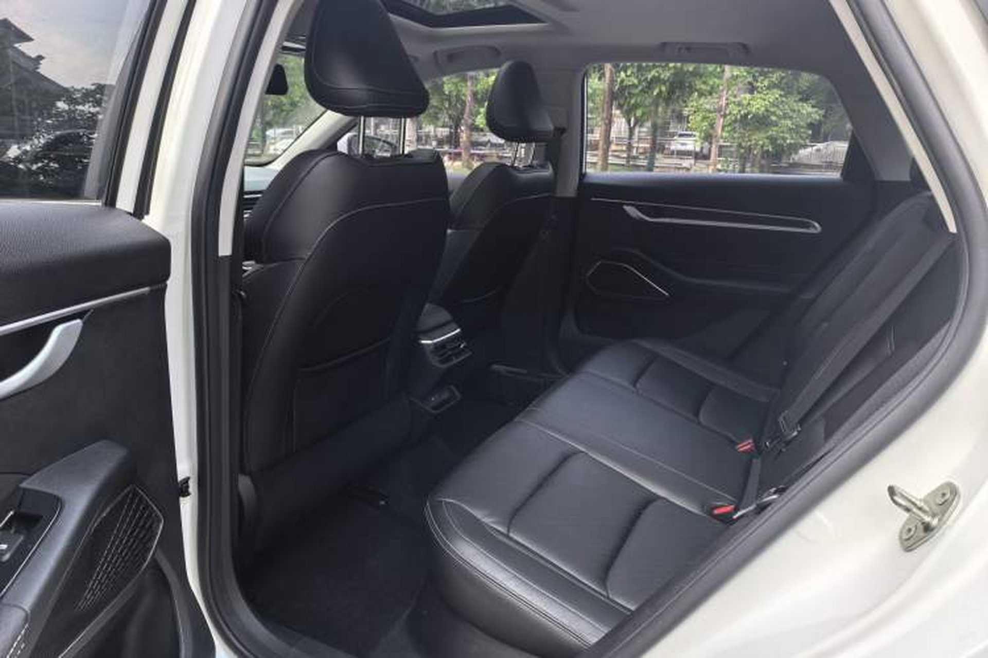 Used Geely Auto Emgrand 2023 4th Generation Champion Edition 1.5L CVT Prestige Model Interior 1