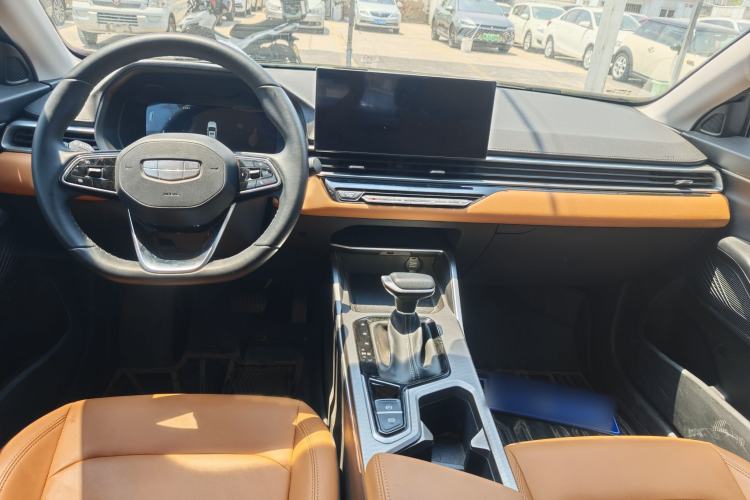 Used Geely Auto Emgrand 2023 4th Generation Champion Edition 1.5L CVT Flagship Model Interior 1