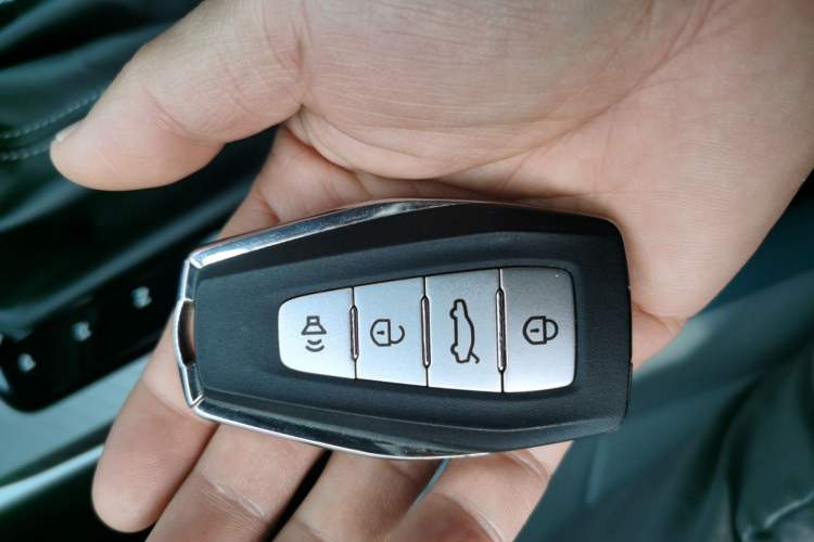 Used Geely Auto Emgrand 2023 4th Generation Champion Edition 1.5L CVT Flagship Model Interior 1