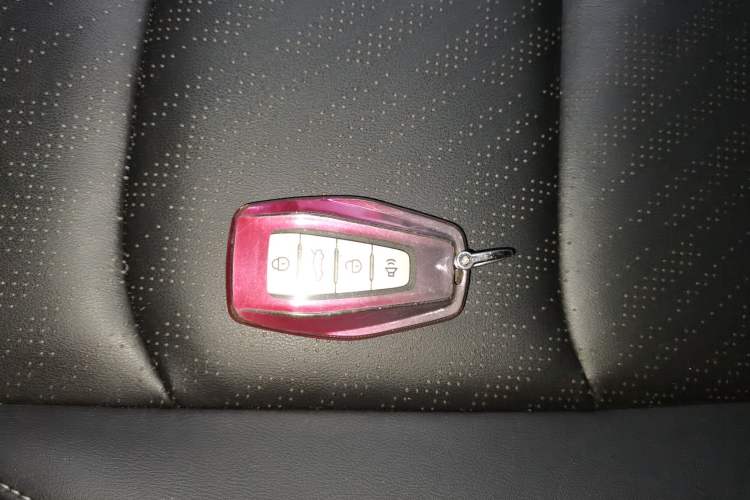 Used Geely Auto Emgrand 2023 4th Generation Champion Edition 1.5L CVT Prestige Model Interior 1