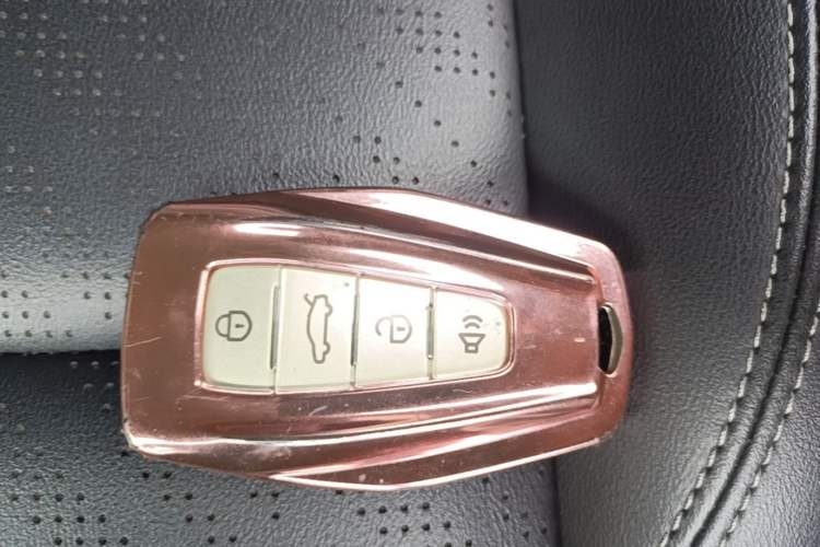 Used Geely Auto Emgrand 2023 4th Generation Champion Edition 1.5L CVT Prestige Model Interior 1