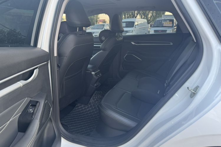Used Geely Auto Emgrand 2023 4th Generation Champion Edition 1.5L CVT Prestige Model Interior 2