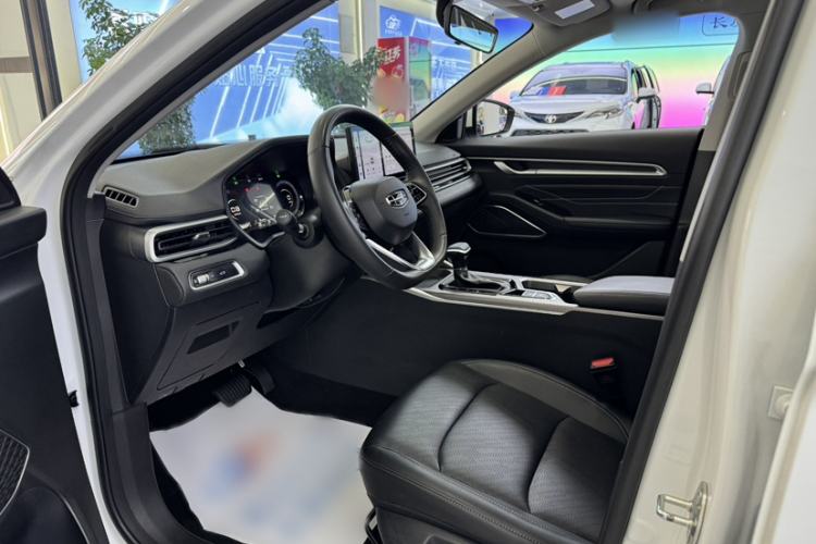 Used Geely Auto Emgrand 2023 4th Generation Champion Edition 1.5L CVT Prestige Model Interior 2