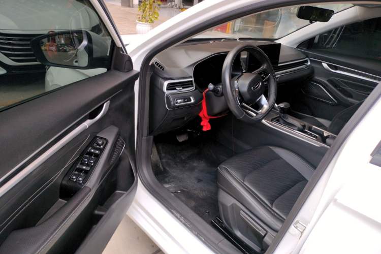 Used Geely Auto Emgrand 2023 4th Generation Champion Edition 1.5L CVT Luxury Model Interior 3