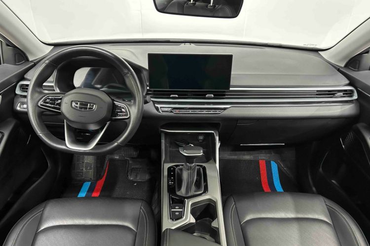 Used Geely Auto Emgrand 2023 4th Generation Champion Edition 1.5L CVT Prestige Model Interior 4