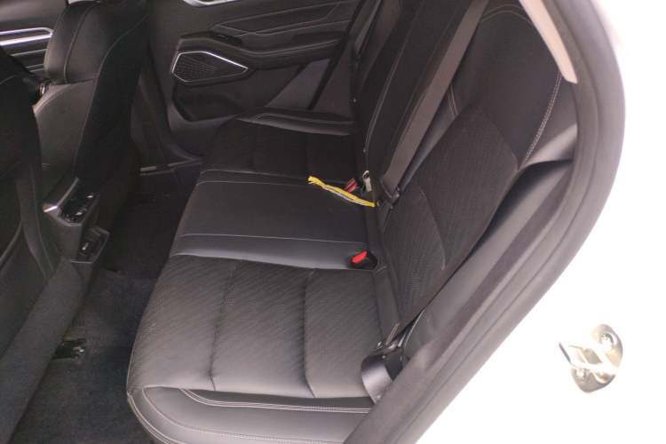 Used Geely Auto Emgrand 2023 4th Generation Champion Edition 1.5L CVT Luxury Model Interior 4