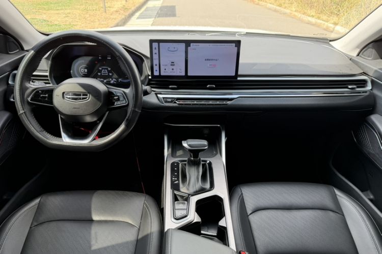 Used Geely Auto Emgrand 2023 4th Generation Champion Edition 1.5L CVT Luxury Model Interior 6