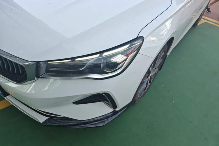 Used Geely Auto Emgrand 2023 4th Generation Champion Edition 1.5L CVT Prestige Model Left Front Headlight