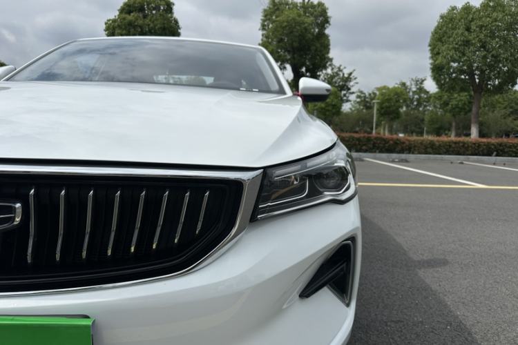 Used Geely Auto Emgrand 2023 4th Generation Champion Edition 1.5L CVT Luxury Model Left Front Headlight