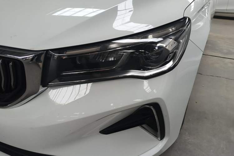 Used Geely Auto Emgrand 2023 4th Generation Champion Edition 1.5L CVT Prestige Model Left Front Headlight