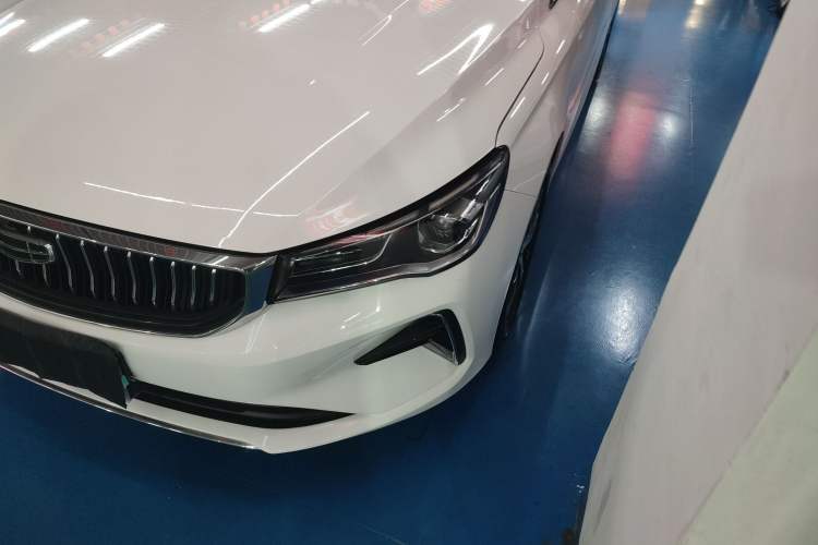 Used Geely Auto Emgrand 2023 4th Generation Champion Edition 1.5L CVT Prestige Model Left Front Headlight