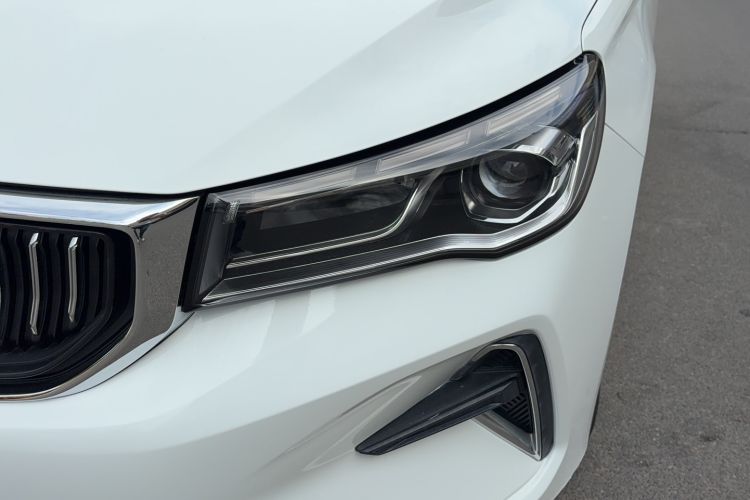 Used Geely Auto Emgrand 2023 4th Generation Champion Edition 1.5L CVT Luxury Model Left Front Headlight