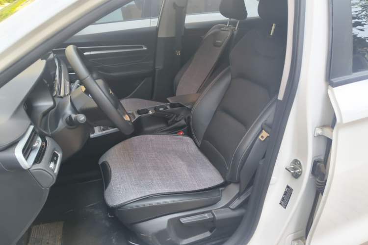 Used Geely Auto Emgrand 2023 4th Generation Champion Edition 1.5L Manual Luxury Model Left Front Seat