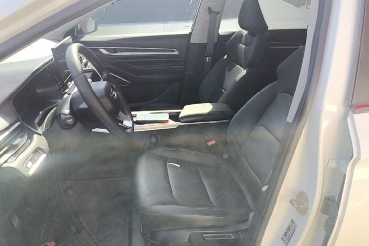 Used Geely Auto Emgrand 2023 4th Generation Champion Edition 1.5L CVT Prestige Model Left Front Seat