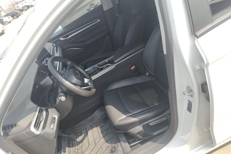 Used Geely Auto Emgrand 2023 4th Generation Champion Edition 1.5L CVT Luxury Model Left Front Seat